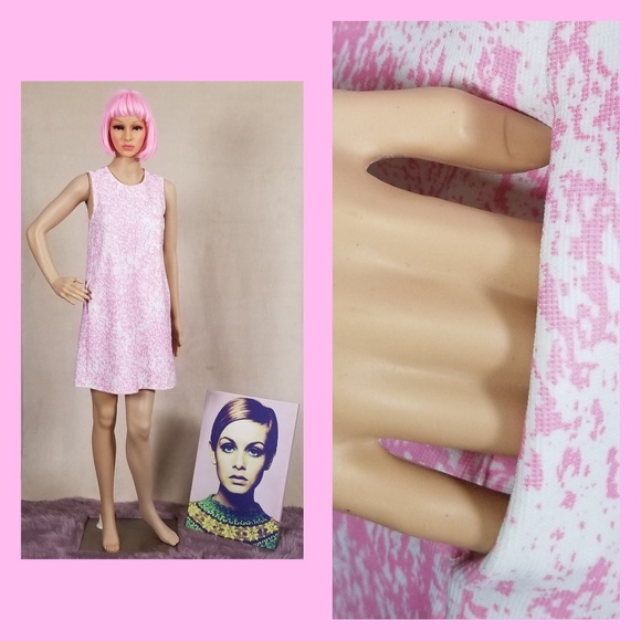 Lana Knit Dresses & Skirts - Lana Knit 60s throwback dress